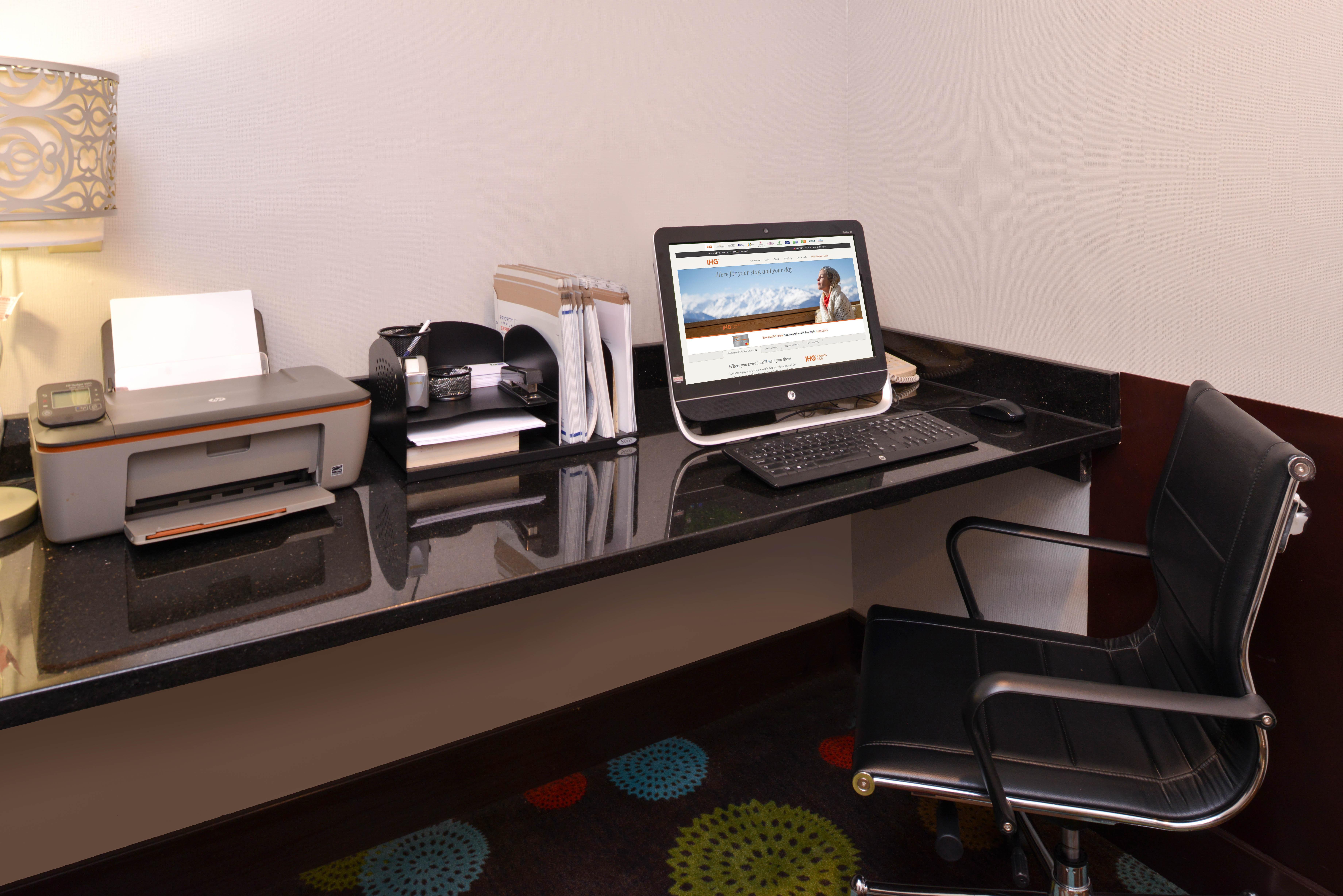 Express & Youngstown - North Lima/boardman By Ihg 2*