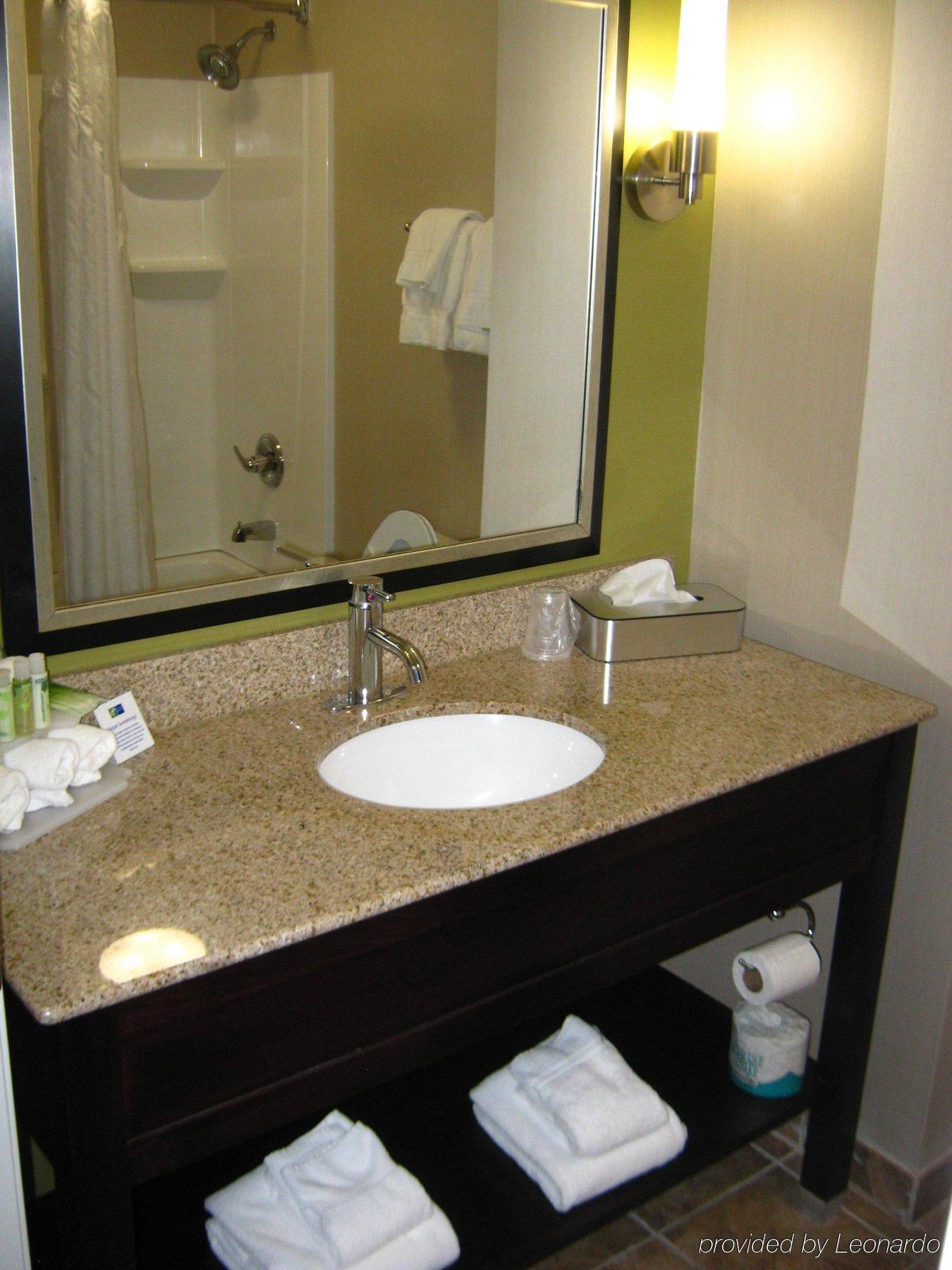 Express & Youngstown - North Lima/boardman By Ihg North Lima