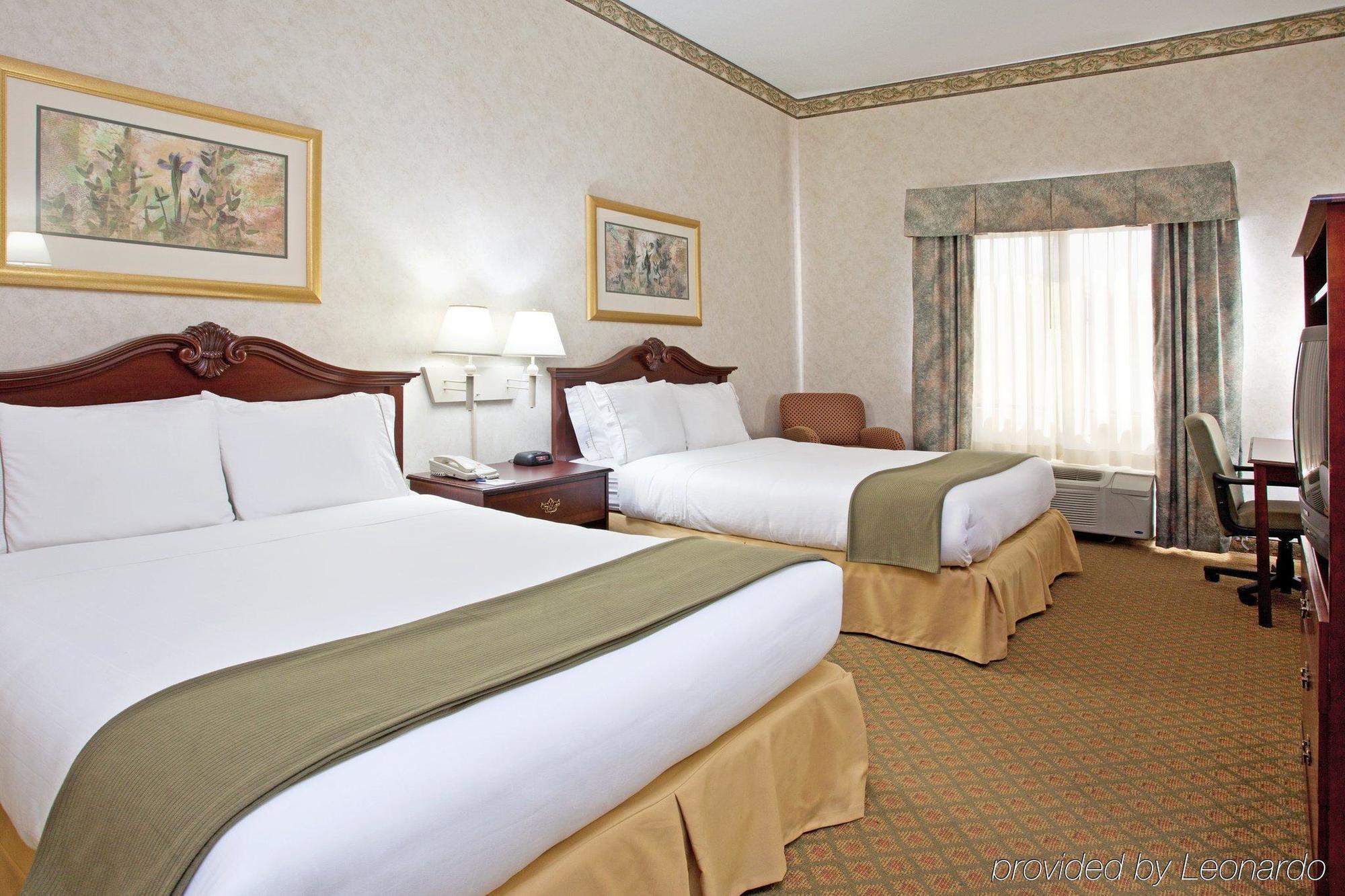 Express & Youngstown - North Lima/boardman By Ihg Hotel 2*
