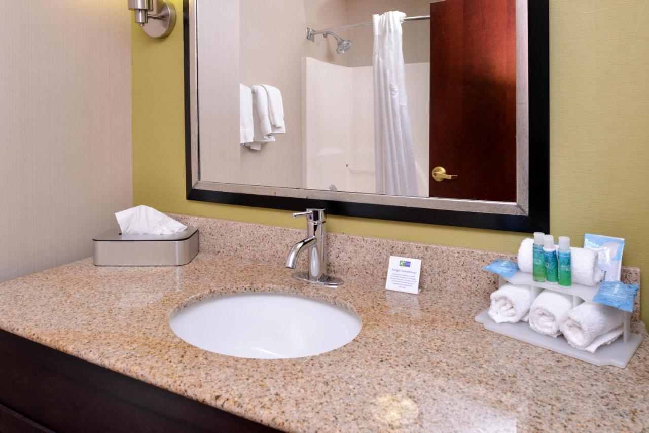 Express & Youngstown - North Lima/boardman By Ihg Hotel 2*